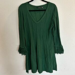Nina Leonard Women’s Kelly Green Sweater Dress

Size XL